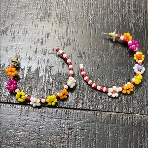 Colorful NWOT Beaded Pierced BOHO Hoop Flowers Earrings!